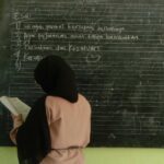 Perkenalan diri Hana sebagai penulis blog